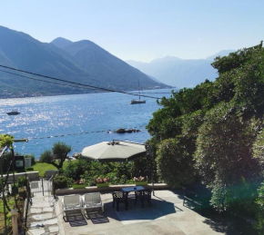 Trinity Apartment Seafront, Kotor